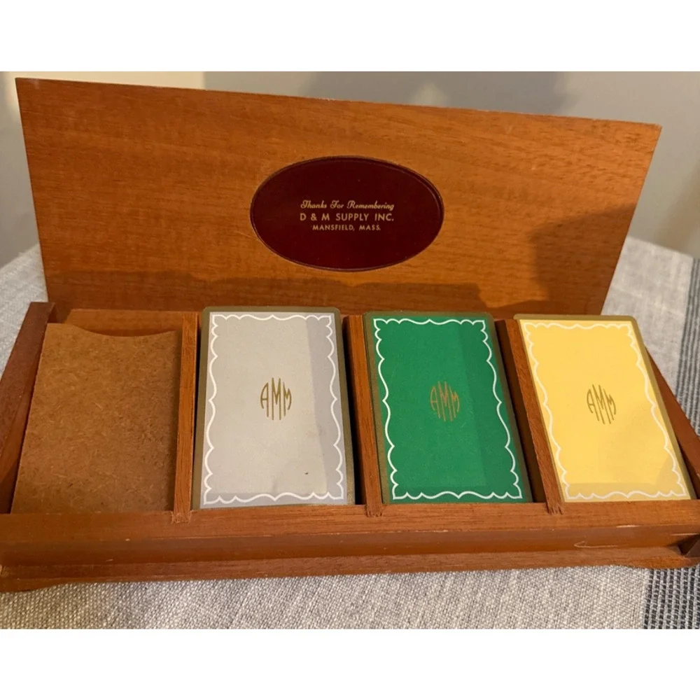🃏 Vintage Mahogany Wood Playing Card Box Holder w/ Scenic Lid – 11”